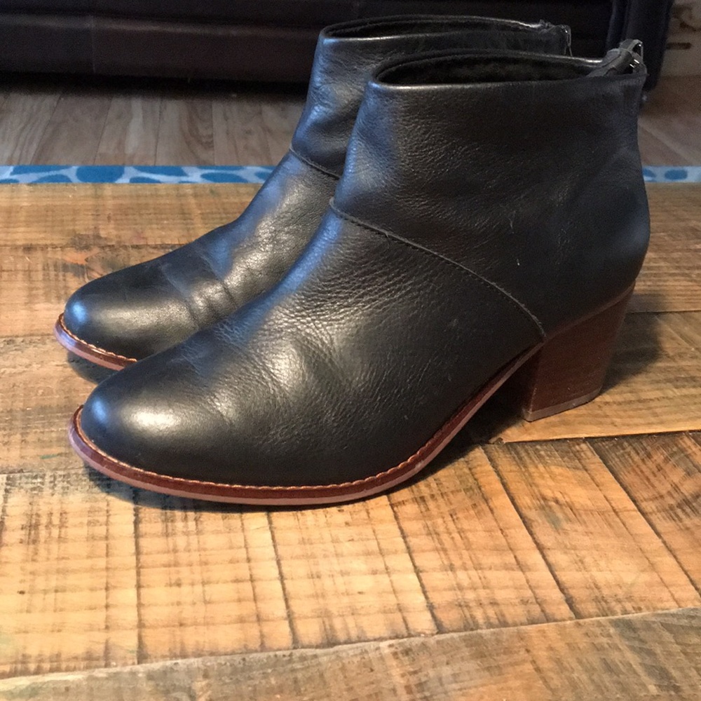 Size 7.5 Toms Leather Booties - Picture 2 of 5